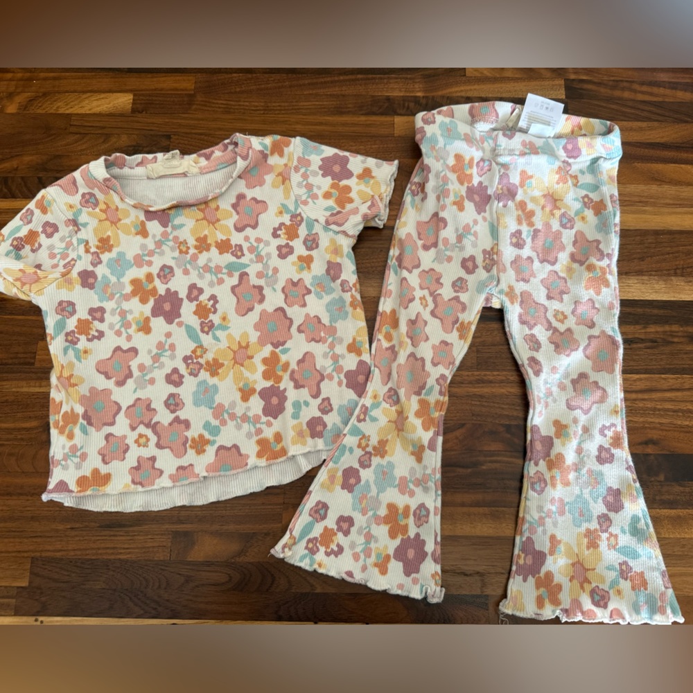 Jessica Simpson Kids Floral Set